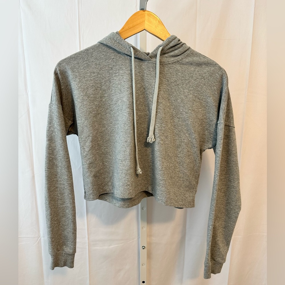 Women’s crop top hoodie